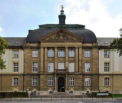 Julius-Maximilians-Universität Würzburg